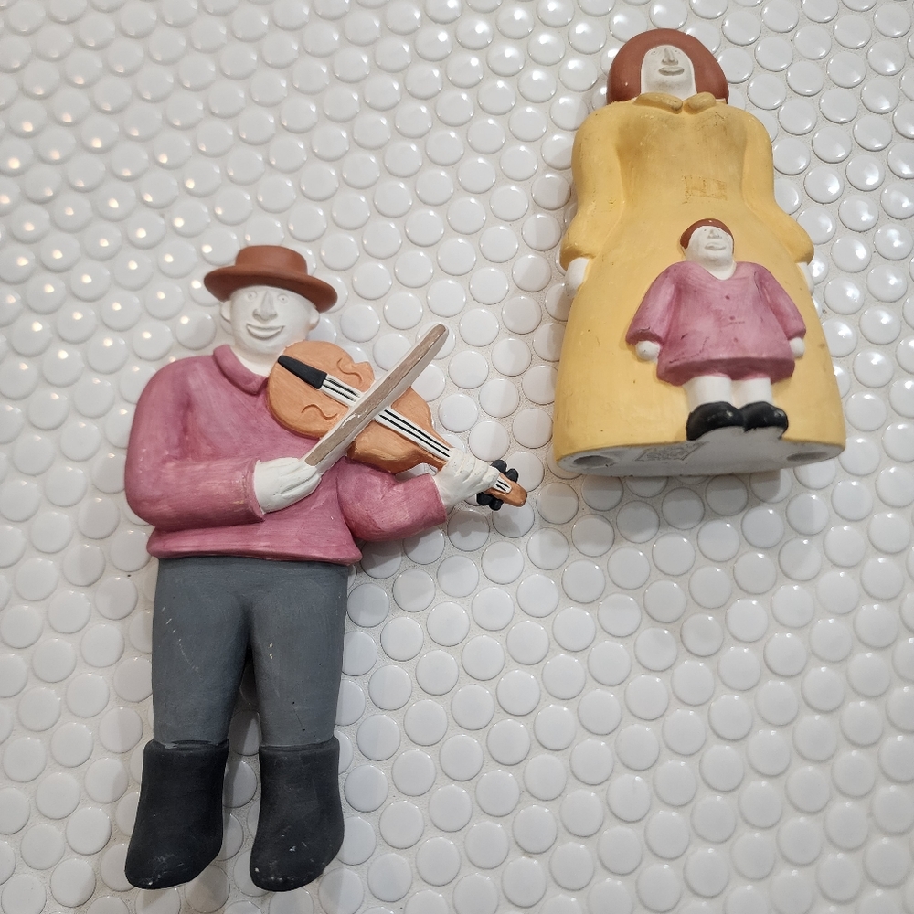 Les Artisans Vintage Stigma tastesetter figurines